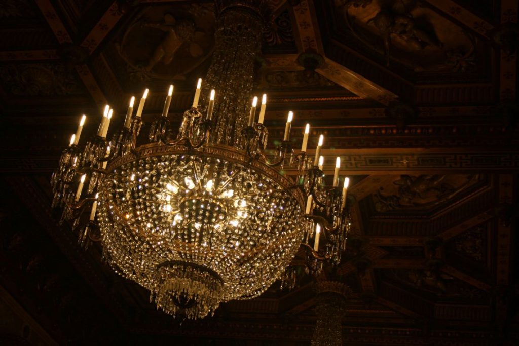 Royal Danish Theatre, chandelier